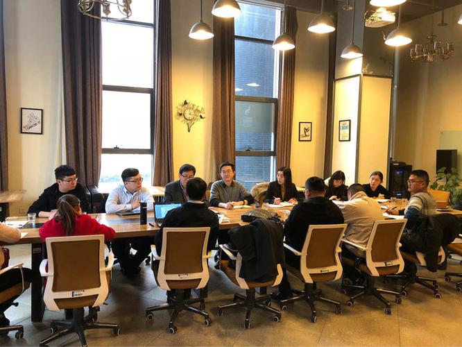 企業(yè)如何選擇專業(yè)可靠的保安服務(wù)團(tuán)隊(duì)保障財(cái)產(chǎn)安全