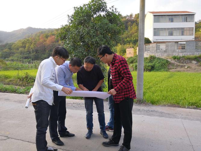 智能化安防設(shè)備與保安服務(wù)結(jié)合提高社區(qū)安全防護(hù)能力