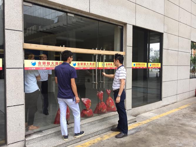 保障商場安全運營依賴專業(yè)保安服務的高度執(zhí)行力