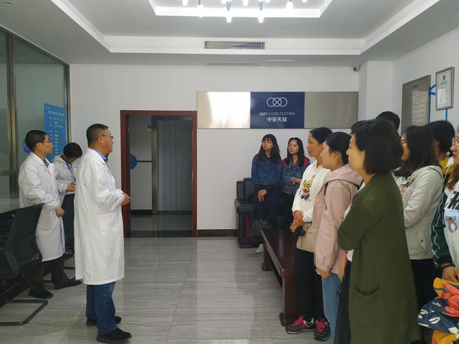 保安服務(wù)如何助力企業(yè)活動的有序進行與成功